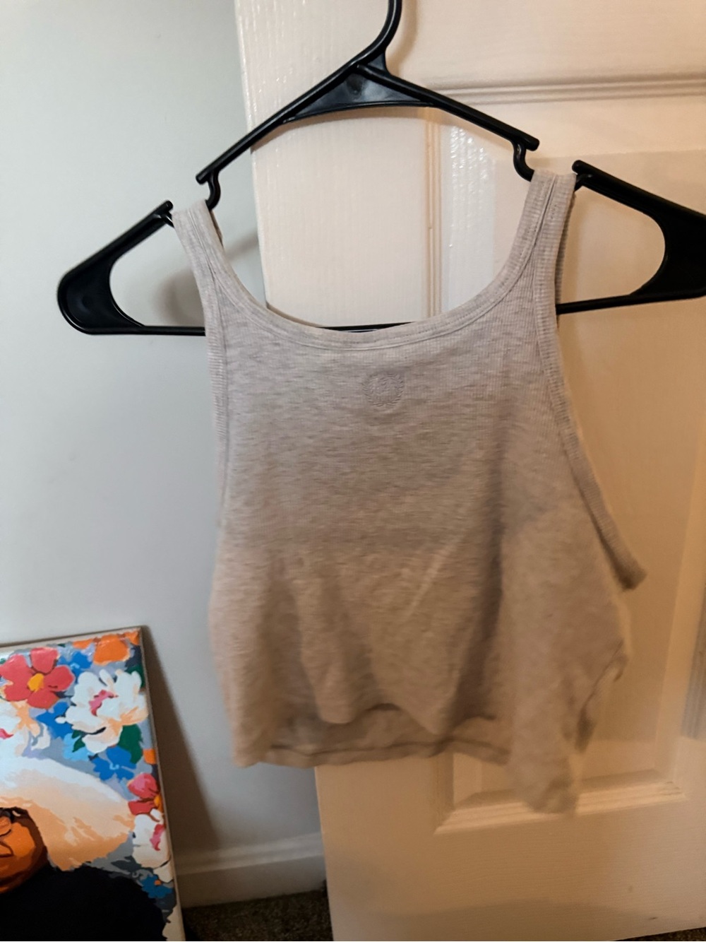 PINK Victoria's Secret Light Gray Ribbed Crop Tank - Picture 3 of 3
